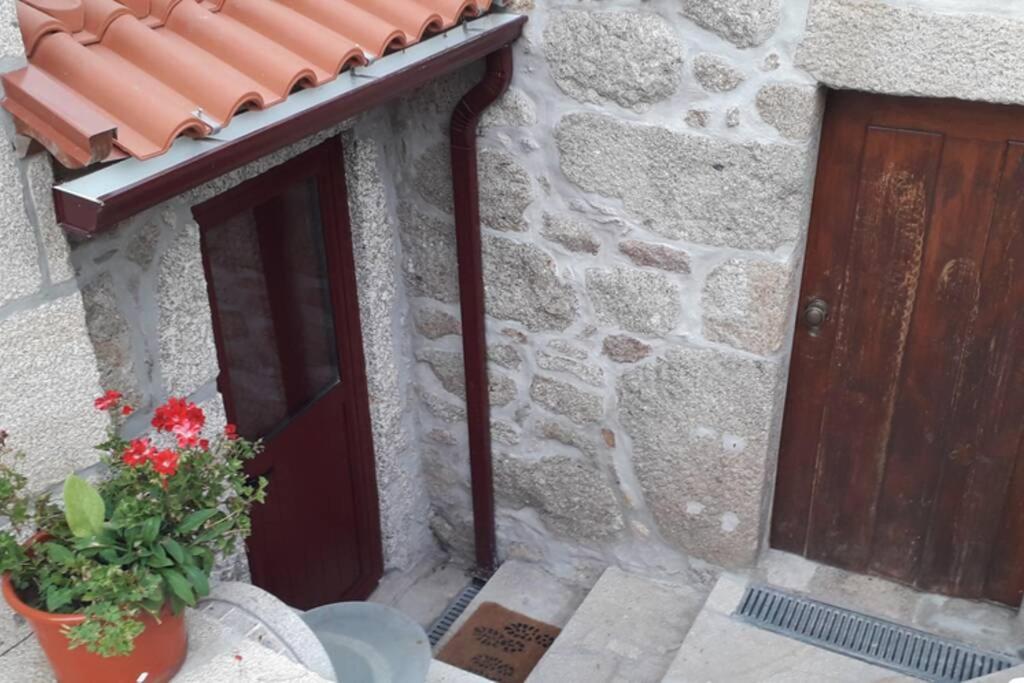 Moinho Do Ribeirinho, Renovado Vintage Villa Campos de Sa Екстериор снимка